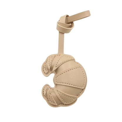 Croissant LuxeCharm™